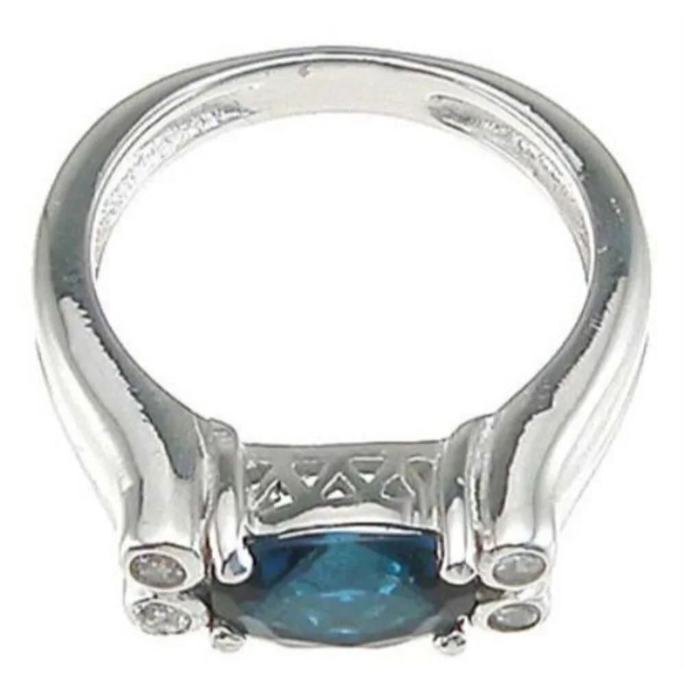 Fashion Simulated 1.0 Ct Sapphire Womens Size 5.75 Ring Sterling Silver